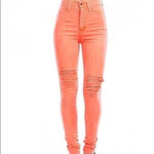 Ripped Skinny Jeans